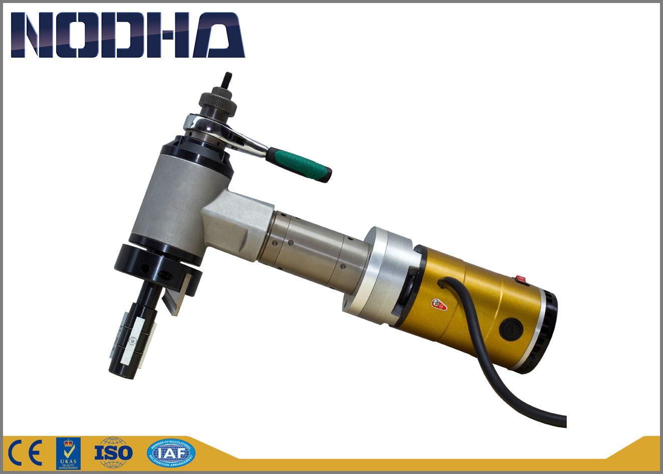 ID - установлено электропривод на конец трубы машинка для снятия фаски NODHA марка